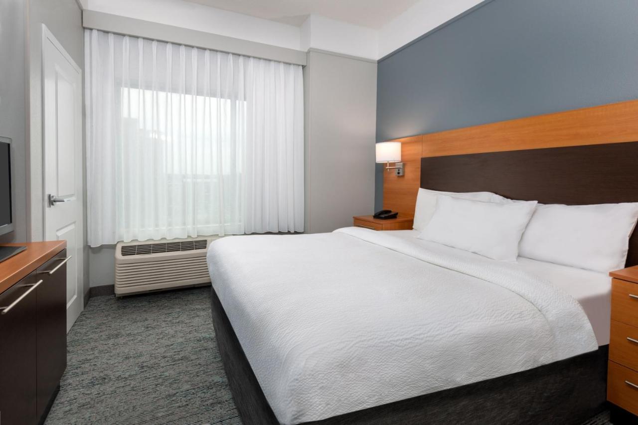 TownePlace Suites Buffalo Airport Cheektowaga Esterno foto